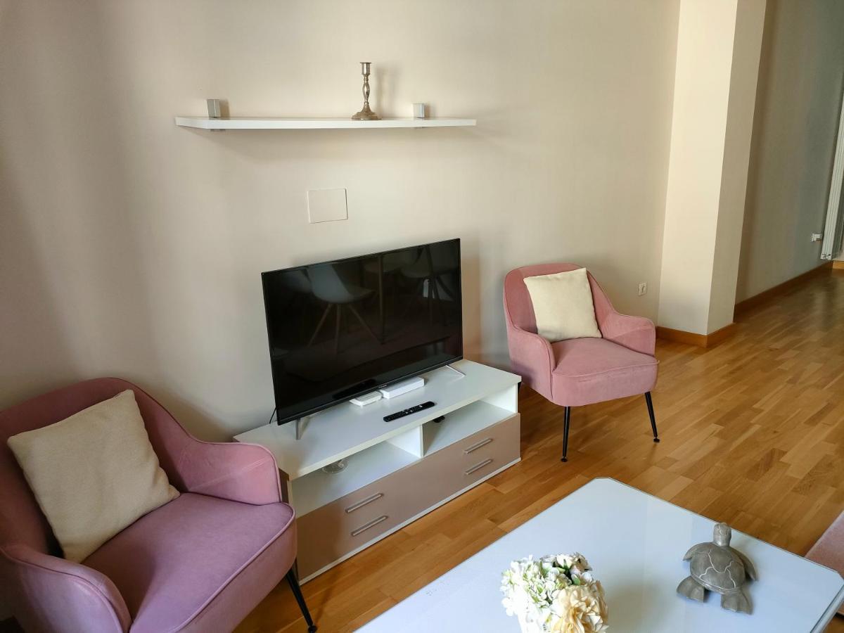 Apartamento Nueva Del Santisimo Granada Esterno foto