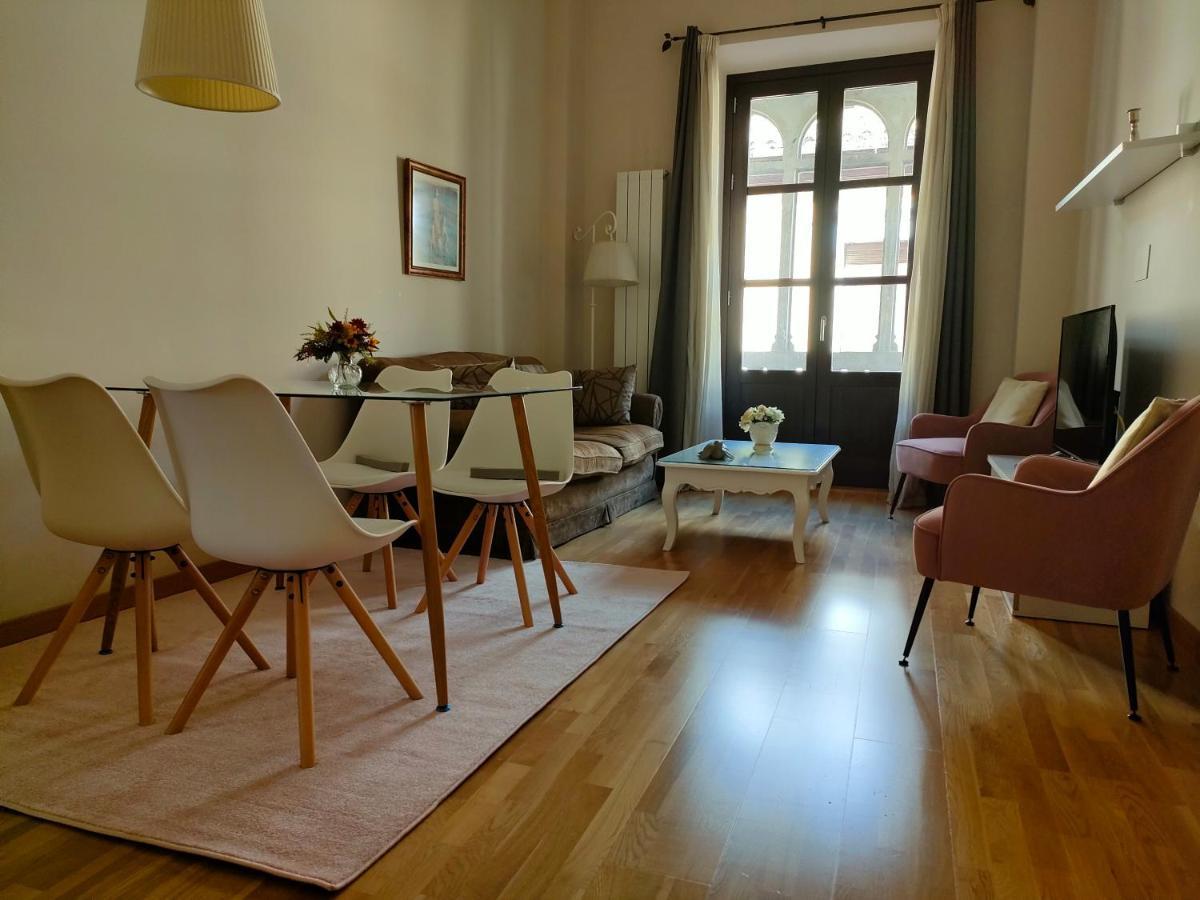 Apartamento Nueva Del Santisimo Granada Esterno foto