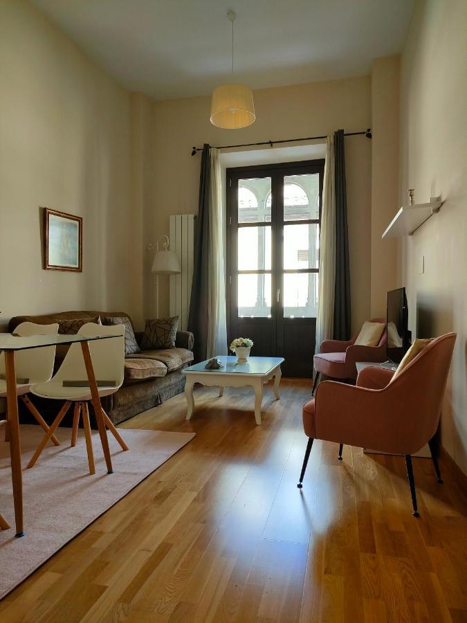 Apartamento Nueva Del Santisimo Granada Esterno foto