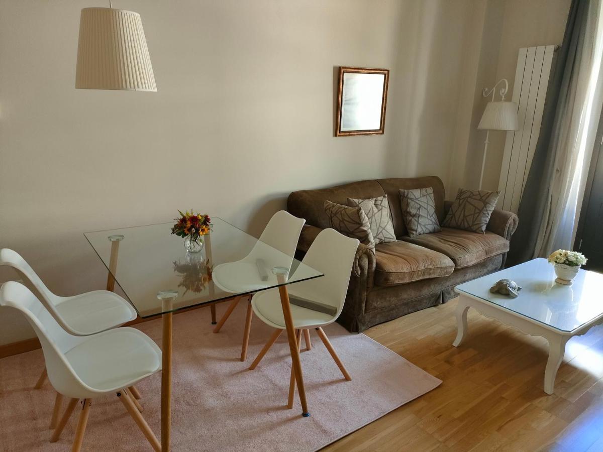 Apartamento Nueva Del Santisimo Granada Esterno foto